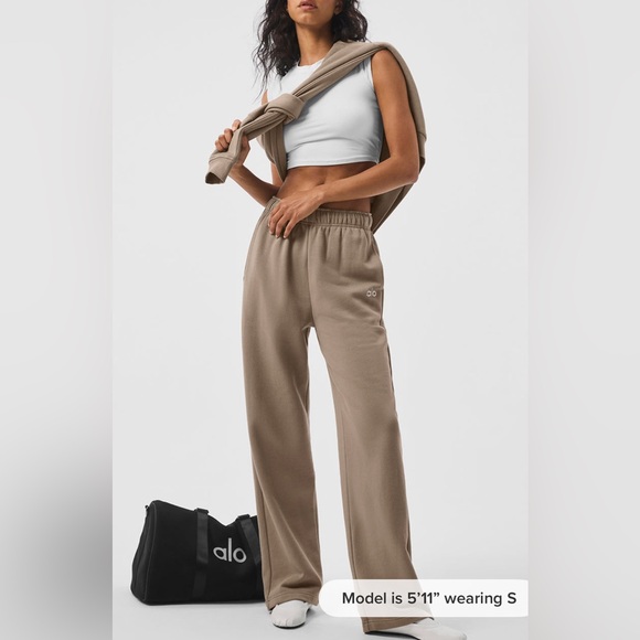 COPY - Alo Yoga Accolade Straight Leg Sweatpant Expresso XXSmall - Picture 4 of 12